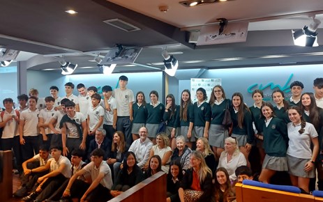 Visita a la sede del Colegio de Médicos de Bizkaia